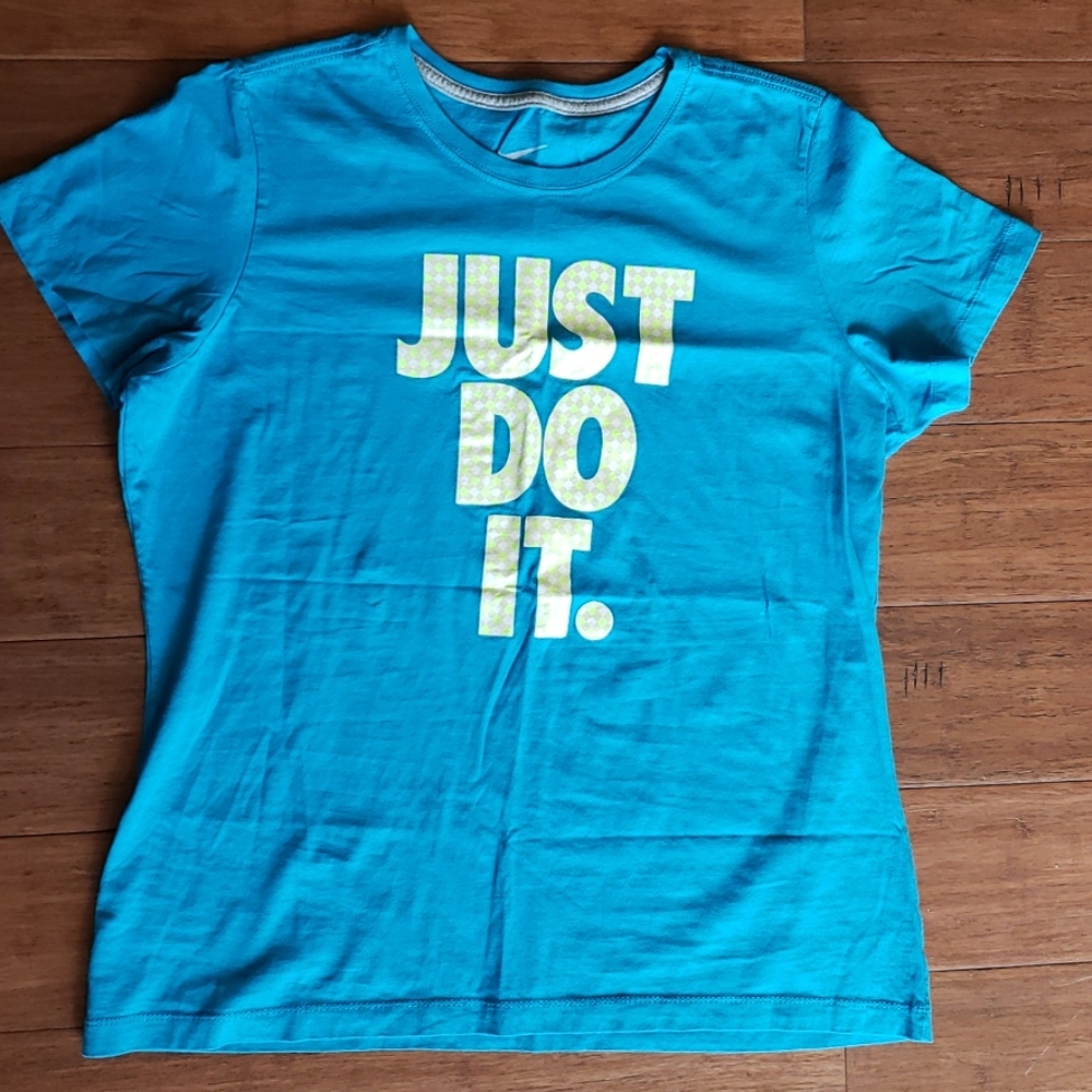 Nike Women's Performance Shirt